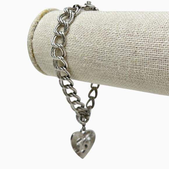 Monet Bracelet Chunky Link Removable Dangling Heart Charm 16 Silver Tone Vintage - Picture 5 of 10